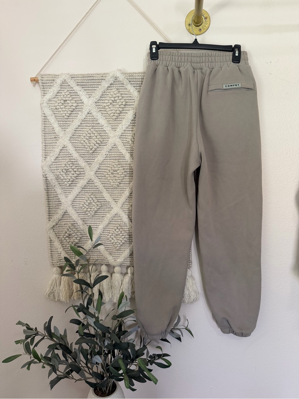 COMFRT Women's Casual Sweatpants - Picture 5 of 7